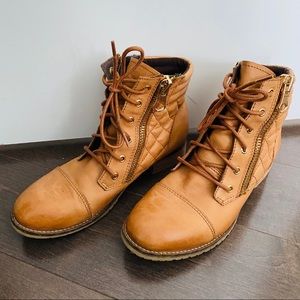 ALDO size 7 camel colour booties